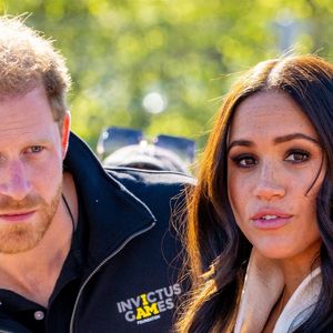 Puisque les autorités ont annoncé aux habitants de Montecito qu'ils devaient se tenir prêts à partir en cas d'urgence
Le prince Harry et son épouse Meghan Markle


Pictured: Prince Harry, Meghan Markle