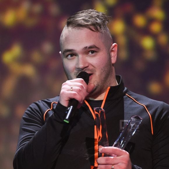 Jul lors de la 32e cérémonie des Victoires de la Musique qui s'est tenue au Zénith de Paris, en France, le 10 février 2017. Photo : Laurent Zabulon/ABACAPRESS.COM