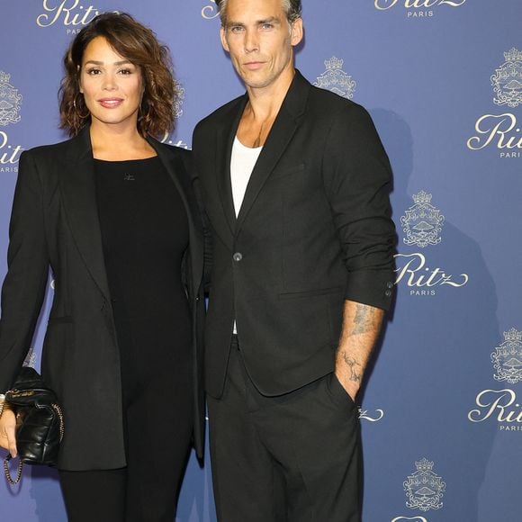 Lola Dewaere et son compagnon Gianni Giardinelli - Photocall des 125 ans du Ritz à Paris Le 14 septembre 2023. © Coadic Guirec / Bestimage