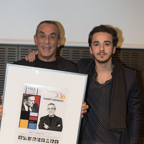 Thierry Ardisson et son fils Gaston Ardisson - Cérémonie du Prix Philippe Caloni décerné à Thierry Ardisson à la SCAM (Société civile des auteurs multimedia) à Paris le 17 janvier 2017. © Pierre Perusseau/Bestimage