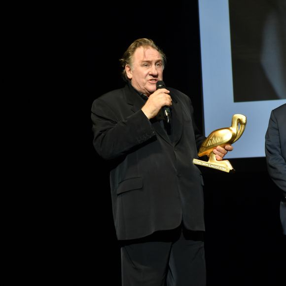 Exclusif - Gérard Depardieu reçoit un Ibis d'or pour l'ensemble de sa carrière sur la scène du palais de congrès Atlantia lors du 5ème festival du cinéma et musique de film de la Baule le 4 novembre 2018. © Rachid Bellak/Bestimage