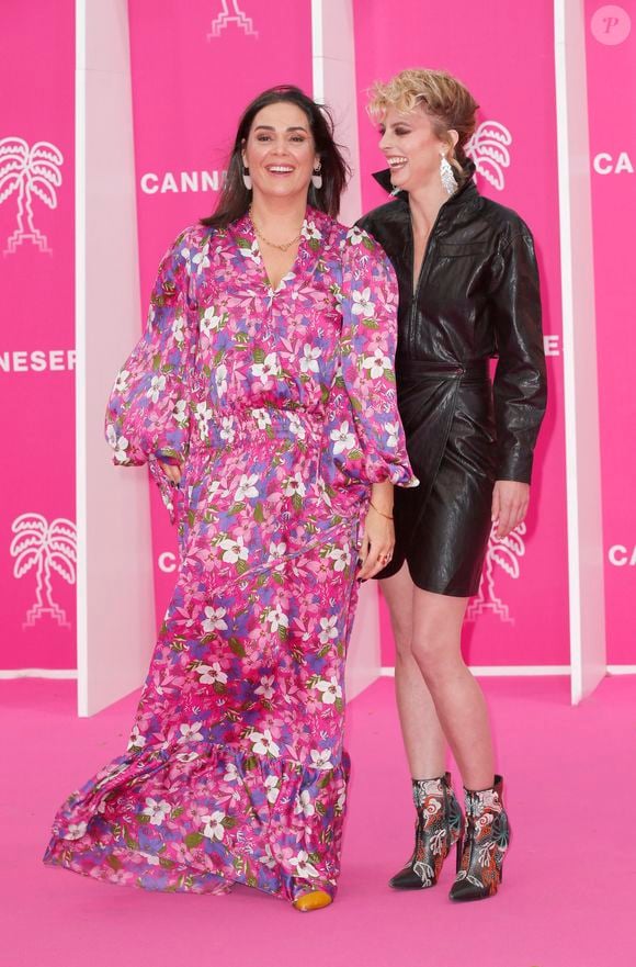 Lola Dewaere, Sara Mortensen de la série ASTRID ET RAPHAËLLE
CANNESERIES SAISON 5 au Palais des Festivals et des Congrès de Cannes, vendredi 1 avril 2022. © Christophe Aubert via Bestimage