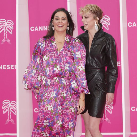 Lola Dewaere, Sara Mortensen de la série ASTRID ET RAPHAËLLE
CANNESERIES SAISON 5 au Palais des Festivals et des Congrès de Cannes, vendredi 1 avril 2022. © Christophe Aubert via Bestimage