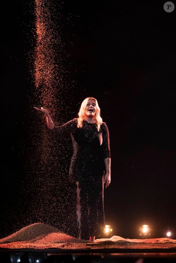 Louane lors de la finale de l'Eurovision à Bâle, en Suisse, le 17 mai 2025.

Photo : Baden Roth/ZUMA Press Wire/Bestimage