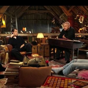 Mosimann, Agathe Lecaron, Frédéric Lopez et Samuel Bambi dans "Un dimanche à la campagne" ce 13 septembre 2026 sur France 2

Capture d'écran France 2