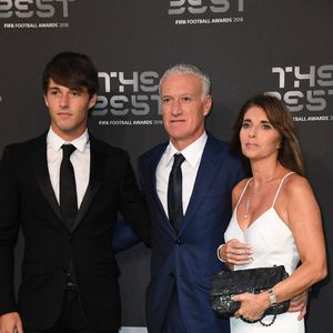 Didier Deschamps, son épouse Claude et son fils Dylan arrivent à la cérémonie des Best FIFA Football Awards 2018 au Royal Festival Hall, à Londres, au Royaume-Uni, le 24 septembre 2018. Photo de Christian Liewig/ABACAPRESS.COM