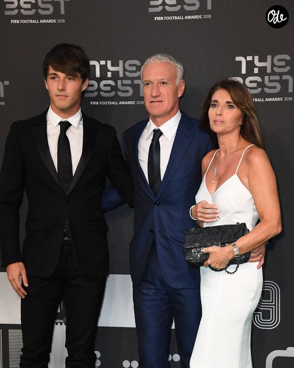 Didier Deschamps, son épouse Claude et son fils Dylan arrivent à la cérémonie des Best FIFA Football Awards 2018 au Royal Festival Hall, à Londres, au Royaume-Uni, le 24 septembre 2018. Photo de Christian Liewig/ABACAPRESS.COM