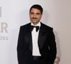 Car rappelons que les deux amoureux sont aujourd'hui des piliers de mastodontes financiers. D'un côté, Adam Baidawi pilote l'image de GQ à l'international, l'un des fleurons du groupe Condé Nast dont la valeur globale est estimée à plus de 10 milliards de dollars. 

Cérémonie des GQ Men of The Year Awards 2023 en association avec Boss au Royal Opera House. Cette année mettra un accent particulier sur la mode, les invités étant encouragés à se présenter sous leur meilleur jour sur le tapis rouge. Sur la photo : Adam Baidawi.