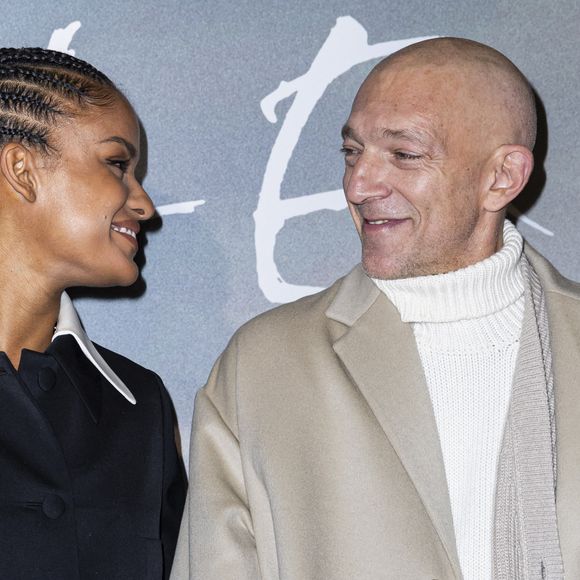 Vincent Cassel et sa compagne Narah Baptista lors de la première du film "Saint-Ex" au cinéma Pathé Wepler à Paris le 19 novembre 2024. © Olivier Borde / Bestimage