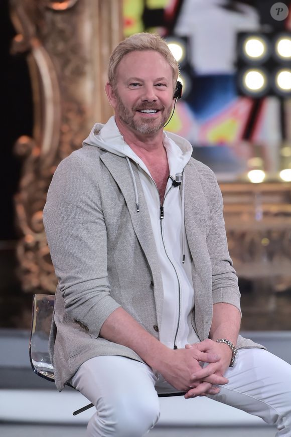 Ian Ziering assiste à l'émission de télévision Splendida Cornice à Milan, Italie, le 6 mars 2025. SGP / BESTIMAGE