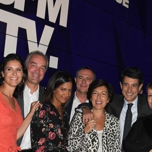 ... avant de se raviser afin de rester en poste, s'il le peut, jusqu'à la présidentielle de 2027...
Info - Après quinze ans d'antenne, Ruth Elkrief a choisi de quitter BFM TV - Ruth Elkrief, Apolline de Malherbe, Alain Duhamel, Aurélie Casse, Adeline François - Conférence de presse de rentrée de BFM.TV à Paris le 5 septembre 2019.
© Guirec Coadic / Bestimage