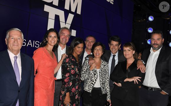 ... avant de se raviser afin de rester en poste, s'il le peut, jusqu'à la présidentielle de 2027...

Info - Après quinze ans d'antenne, Ruth Elkrief a choisi de quitter BFM TV - Ruth Elkrief, Apolline de Malherbe, Alain Duhamel, Aurélie Casse, Adeline François - Conférence de presse de rentrée de BFM.TV à Paris le 5 septembre 2019.

© Guirec Coadic / Bestimage