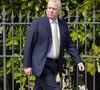 Une présence surprenant étant donné le contexte
Le prince Andrew assiste à la messe de Pâques de la famille royale dans la chapelle Saint George de Windsor dans le Berkshire, le 20 avril 2025 Dana Press / Bestimage