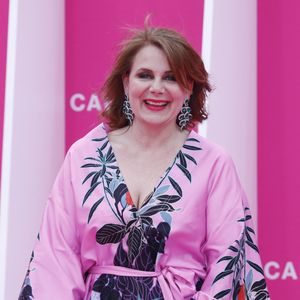 Elle prêtera ses traits à Annie Madori, qui n'est autre que la soeur aînée du personnage aujourd'hui bien connu et populaire de Christelle, jouée par Arianne Séguillon.

Ariane Seguillon (Demain nous appartient) - Soirée d'ouverture de CanneSeries Saison 6 au Palais des Festivals de Cannes le 14 Avril 2023. © Denis Guignebourg/Bestimage