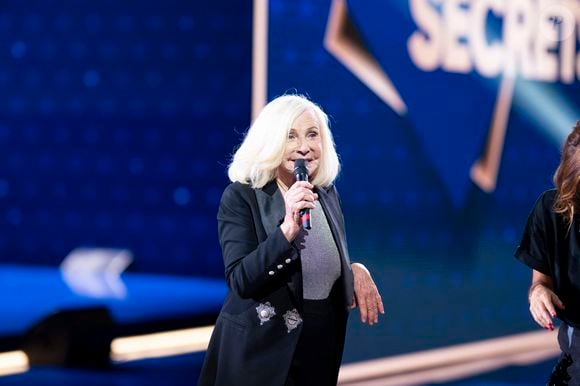 Exclusif - Exclusif - Michele Torr lors de l'enregistrement de l'émission "La Boîte à secrets", présentée par F.Bollaert et diffusée le 3 octobre 2025 sur France 3, dans les studios du Lendit à Saint-Denis, Seine Saint-Denis, France, le 9 septembre 2025. © Pierre Perusseau/Bestimage