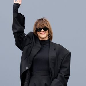 Sophie Marceau - Arrivées au défilé de mode féminine Balenciaga printemps-été 2025 lors de la Fashion Week de Paris (PFW), à Paris, France, le 30 septembre 2024. © Da Silva-Perusseau/Bestimage