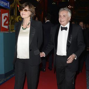 Michel Sardou et sa femme Anne-Marie Périer - La 26e nuit des Molières aux Folies Bergère à Paris, le 2 juin 2014.
COADIC GUIREC / BESTIMAGE