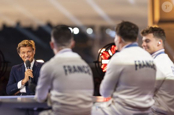 Exclusif - Laurent Delahousse - Personnalités sur le plateau de l'émission "Paris 2024 : merci ! La grande soirée événement" sur les Champs-Elysées à Paris, à l'occasion des Jeux Olympiques et Paralympiques Paris 2024, diffusée en direct sur France 2, le 14 septembre 2024
© Perusseau-Ramsamy / Bestimage
