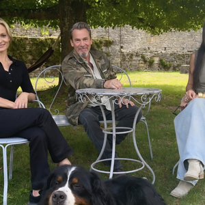 Invité dans l'émission "Sept à Huit" animé par Audrey Crespo-Mara, le chanteur a dévoilé les dessous de sa nouvelle propriété hors du commun.

Audrey Crespo-Mara retrouve Florent Pagny et sa femme Azucena pour TF1.