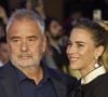 Longtemps discrets, ils avaient déjà été photographiés ensemble dès février.

Luc Besson, Sarah Saldmann à la première du film "Dracula" de L.Besson lors de la 20ème édition du festival du film de Rome le 24 octobre 2025. Photo par Backgrid UK/ Bestimage