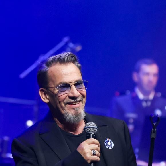 "Je vais faire cette quinzième saison, et après je tirerai ma révérence", a-t-il fait savoir.

Florent Pagny lors du concert caritatif "Sentinelles d'un soir" au profit de l'association Bleuet de France à la salle Pleyel à Paris le 30 mai 2024. 
© Jack Tribeca / Bestimage