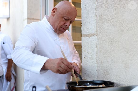 Le Chef Thierry Marx le 9 juillet 2023, au Restaurant Lalique - Château Lafaurie Peyraguey à Bommes en Gironde  pour la Soirée Caritative de l'association "Les amis du Chef Jérôme" du chef étoilé Jérôme Schilling.