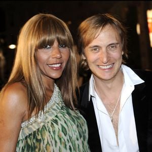 Cette séparation a marqué un arrêt brutal dans sa vie amoureuse et sa carrière commune avec lui. 

David et Cathy Guetta - Montée des marches de la cérémonie des NRJ Music Awards 2008 au Palais des Festivals de Cannes. RACHID BELLAK / BESTIMAGE