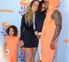 Quinze ans après leur naissance, les jumeaux sont proches de leurs deux parents.

Monroe Cannon, Nick Cannon, Moroccan Scott Cannon et Mariah Carey assistent aux Nickelodeon's 2017 Kids' Choice Awards au USC Galen Center le 11 mars 2017 à Los Angeles, Californie. Photo by Lionel Hahn/ABACAUSA.COM