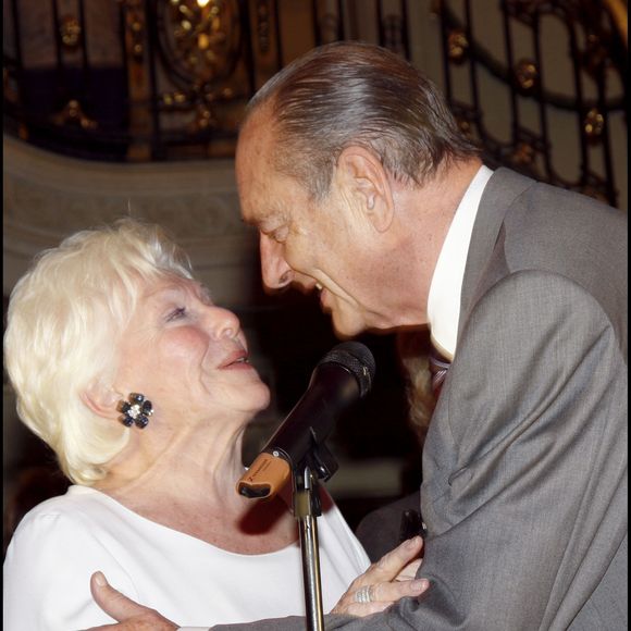 Line Renaud et Jacques Chirac fête ses 80 ans au Pré Catelan Lenôtre à Paris en 2008 ©RINDOFF-GUIREC / BESTIMAGE
