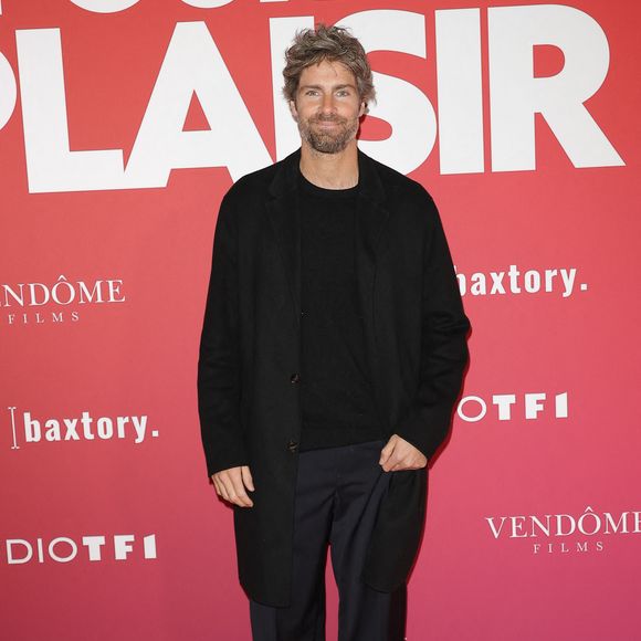 Il prépare plusieurs projets à venir, dont la réalisation d'un film.

Tom Leeb - Avant-première du film "Pour le plaisir" au Pathé Palace à Paris le 4 ami 2026. © Coadic Guirec/bestimage