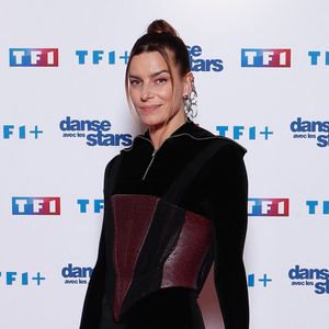 Fauve Hautot lors du Photocall pour le lancement de la nouvelle saison de l'émission "Danse avec les stars 2024 (DALS)" à la Tour TF1 à Boulogne-Billancourt. Le 25 janvier 2024
© Christophe Clovis / Bestimage