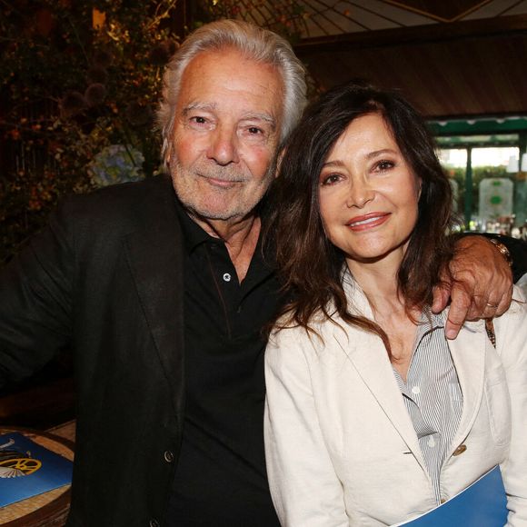 Pierre Arditi et Evelyne Bouix lors de la soirée de présentation de la première édition du Festival CinéRoman, à la Closerie des Lilas, a Paris, France le 16 Septembre 2019. Photo de Jerome Domine/ABACAPRESS.COM