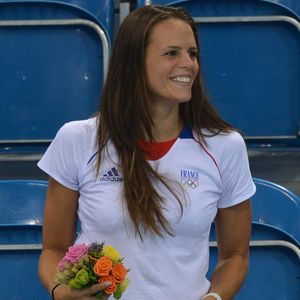 La Française Laure Manaudou célèbre la victoire de son frère Florent Manaudou sur le 50 mètres nage libre au centre aquatique lors des Jeux Olympiques de Londres 2012 le 3 août 2012. Photo par Gouhier-Guibbaud-JMP/ABACAPRESS.COM