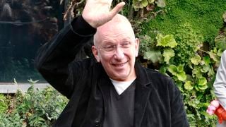 "Je n'ai pas la main verte mais j'ai un petit jardin" : La maison de Jean-Paul Gaultier, nichée en plein coeur du Marais à Paris