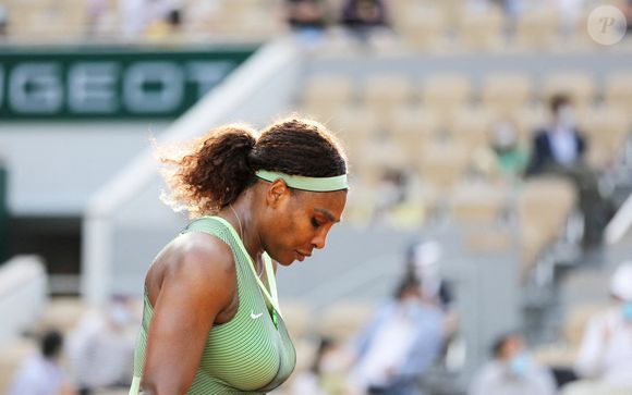 Serena Williams battue par E.Rybakina en 8ème de finale (6/3-7/5) lors des internationaux de France de Tennis de Roland Garros 2021, le 6 juin 2021. © Dominique Jacovides/Bestimage