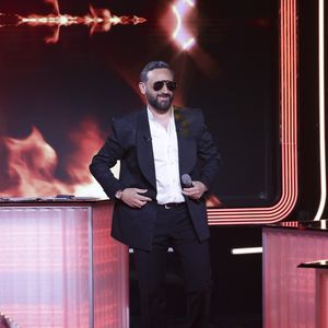 Exclusif - Cyril Hanouna, sur le plateau de l’émission « TPMP » La dernière sur C8,  présentée par C.Hanouna et diffusée en direct sur C8, Paris, France, le 27 fevrier 2025. © Jack Tribeca / Bestimage