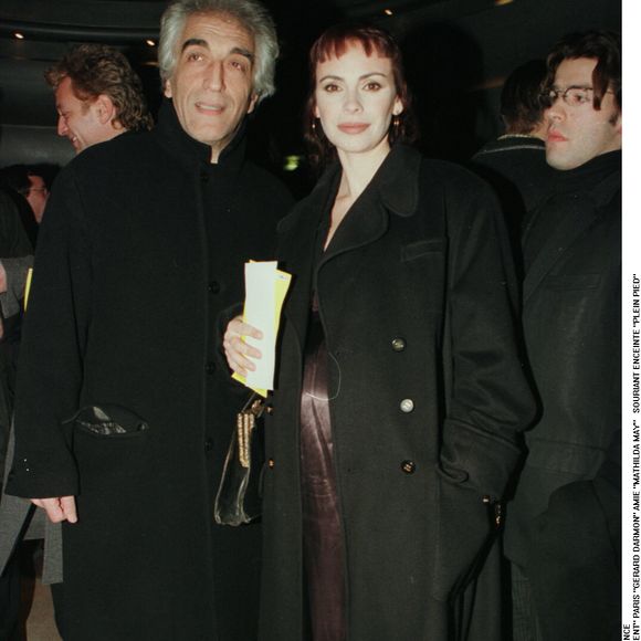 Générale de la pièce Ils s’aiment, Paris, Gérard Darmon, amie Mathilda May, souriante, enceinte. © AGENCE / BESTIMAGE