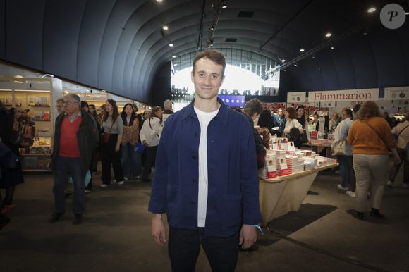 Hugo Clément lors du Festival du Livre de Paris , France, le 12 avril 2024. © Jack Tribeca / Bestimage