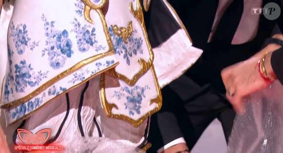 Le Chevalier de Porcelaine dans "Mask Singer", capture d'écran TF1.
