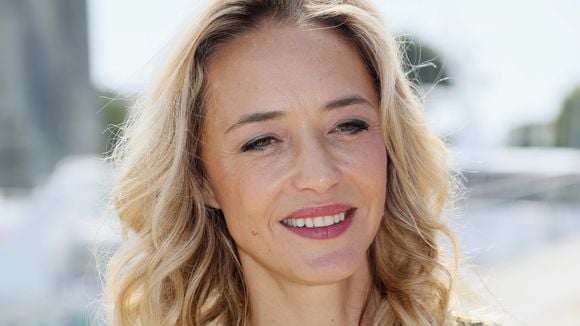 "Avant, j’étais très parisienne…" : Hélène de Fougerolles raconte sa nouveau quotidien loin de la capitale, dans le Sud