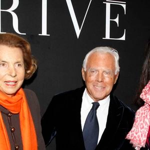 Françoise Bettencourt-Meyers ne briguera pas le renouvellement de son siège d'administratrice.

Françoise Meyers-Bettencourt et sa mère Liliane Bettencourt et Giorgio Armani le 24 janvier 2012 RINDOFF-BORDE / BESTIMAGE