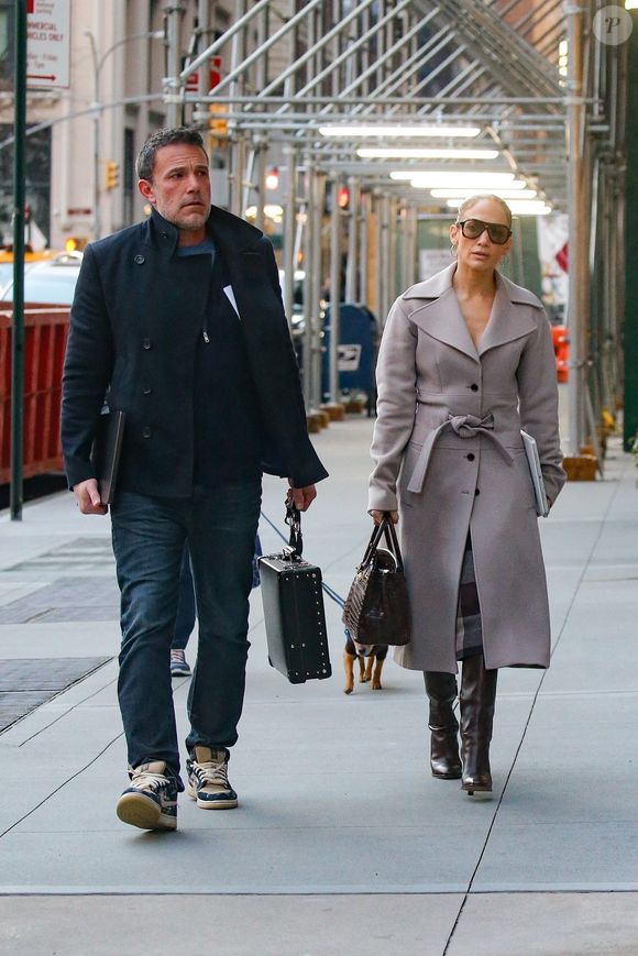 New York  - Jennifer Lopez et Ben Affleck arrivent à une réunion. 29/03/2024
Photo : Backgrid USA / Bestimage