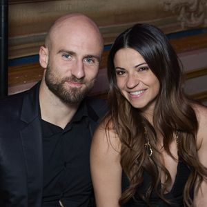 Elle avoue que sans leur fille, ils auraient sûrement continué à cacher leur relation.

Exclusif - François Alu, Denitsa Ikonomova - Soirée de la première édition du "You Care Charity Gala" en faveur de la cause animale et de l'environnement au Cercle Interalliée à Paris.© Cyril Moreau/Bestimage