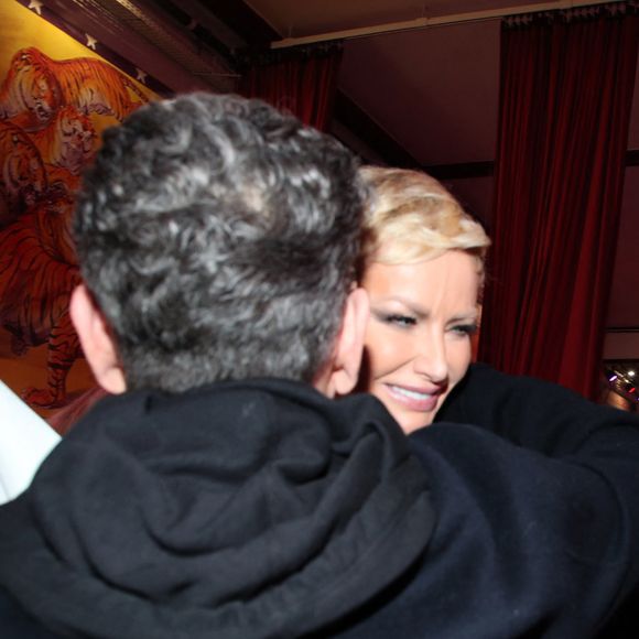 Marc Lavoine et sa compagne Adriana Karembeu au greeting du défilé Stéphane Rolland, Collection Haute Couture Printemps/Eté 2026 lors de la Fashion Week de Paris (PFW) au Cirque d'Hiver Bouglione, à Paris, France, le 27 janvier 2026. © Bertrand Rindoff/Bestimage
