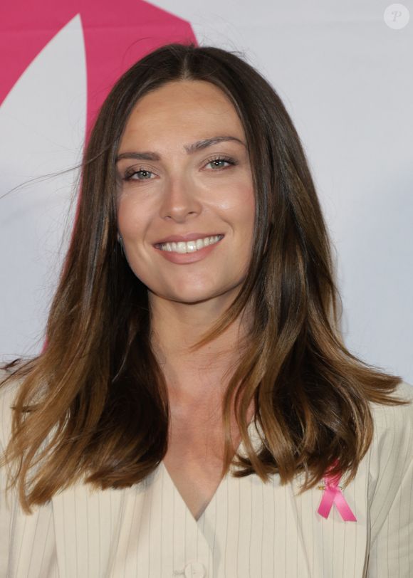 Pour rappel, la danseuse était apparue pour la première fois sur le parquet de Danse avec les stars en 2019

Inès Vandamme - Lancement de la campagne Octobre Rose 2024 sur la Place Vendôme à Paris le 30 septembre 2024, autour d'un spectacle magique et émouvant, mettant en scène des femmes concernées, mis en scène par Amir pour le coup d'envoi de la campagne annuelle de lutte contre les cancers du sein. © Coadic Guirec/Bestimage
