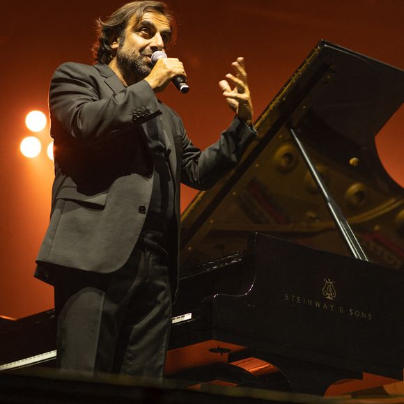 Exclusif - André Manoukian - Concert solidaire au profit des enfants de la guerre "Ensemble" à l'Olympia à Paris le 4 juillet 2022. © Anthony Mkrtchian via Bestimage