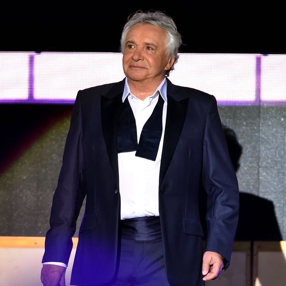 Exclusif - Michel Sardou aux Arènes de Nîmes pour le second concert de sa dernière tournée "La Dernière Danse" le 7 juillet 2017. © Bruno Bebert / Bestimage