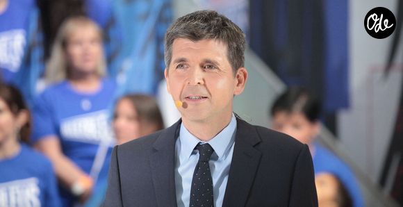 Cette annonce s'inscrit dans une vague de changements au sein de RTL.

Les porte-drapeaux pour les Jeux Olympiques et Paralympiques de Paris 2024 au Journal télévisé de France 2 en présence de Thomas Sotto à Paris, France, le 12 juillet 2024.

© Jonathan Rebboah /Panoramic/Bestimage