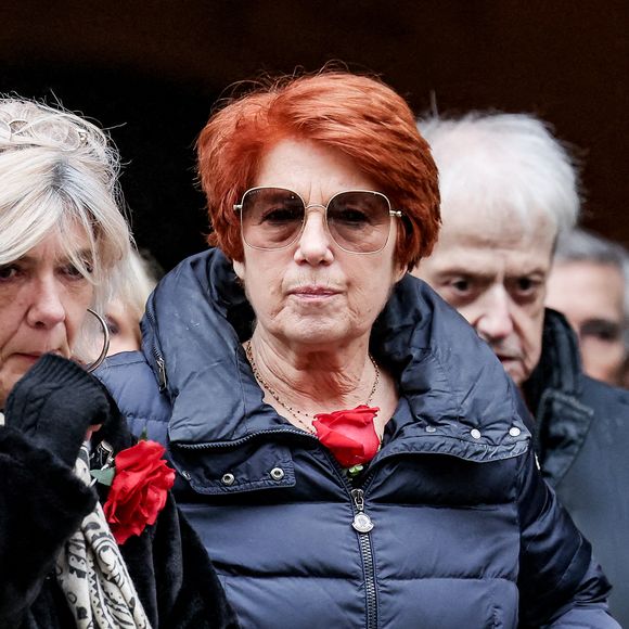 Véronique Genest - Sortie des obsèques de Catherine Laborde en l’église Saint-Roch à Paris, le 6 février 2025. Décédée le 28 janvier 2025 à l'âge de 73 ans, l'ancienne présentatrice météo de TF1 (1988 - 2017) était atteinte de la maladie neurodégénérative à corps de Lewy. 
© Jacovides - Moreau / Bestimage