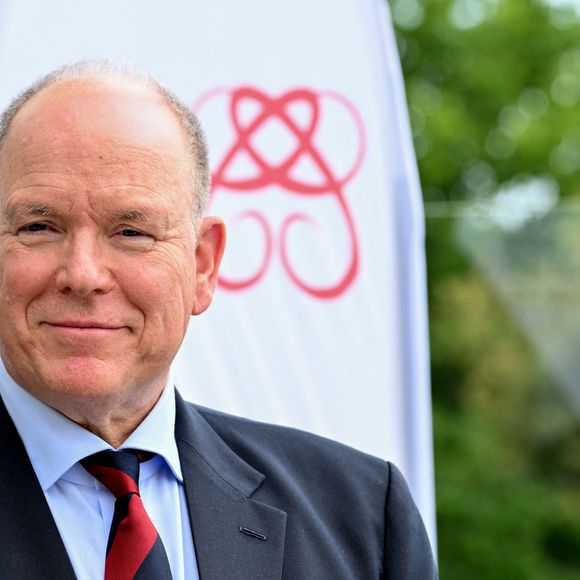 Le prince Albert II de Monaco, la princesse Charlene et son frère Gareth Wittsrock ont remis les prix du Formula E Monte Carlo Tee Prix au Monte Carlo Golf Club à La Turbie au dessus de Monaco © Bruno Bebert/Bestimage